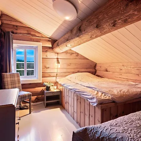 Holiday home Luxurious And Modern Log Cabin Close To Nature Lislevatn
