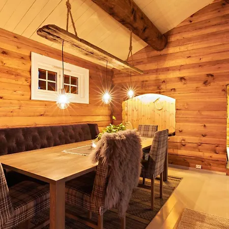 Luxurious And Modern Log Cabin Close To Nature