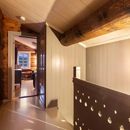 Luxurious And Modern Log Cabin Close To Nature *