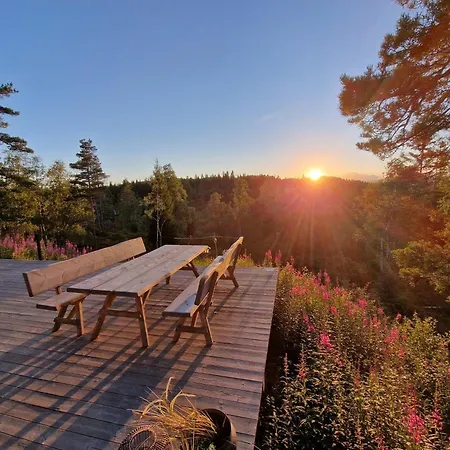 Luxurious And Modern Log Cabin Close To Nature *